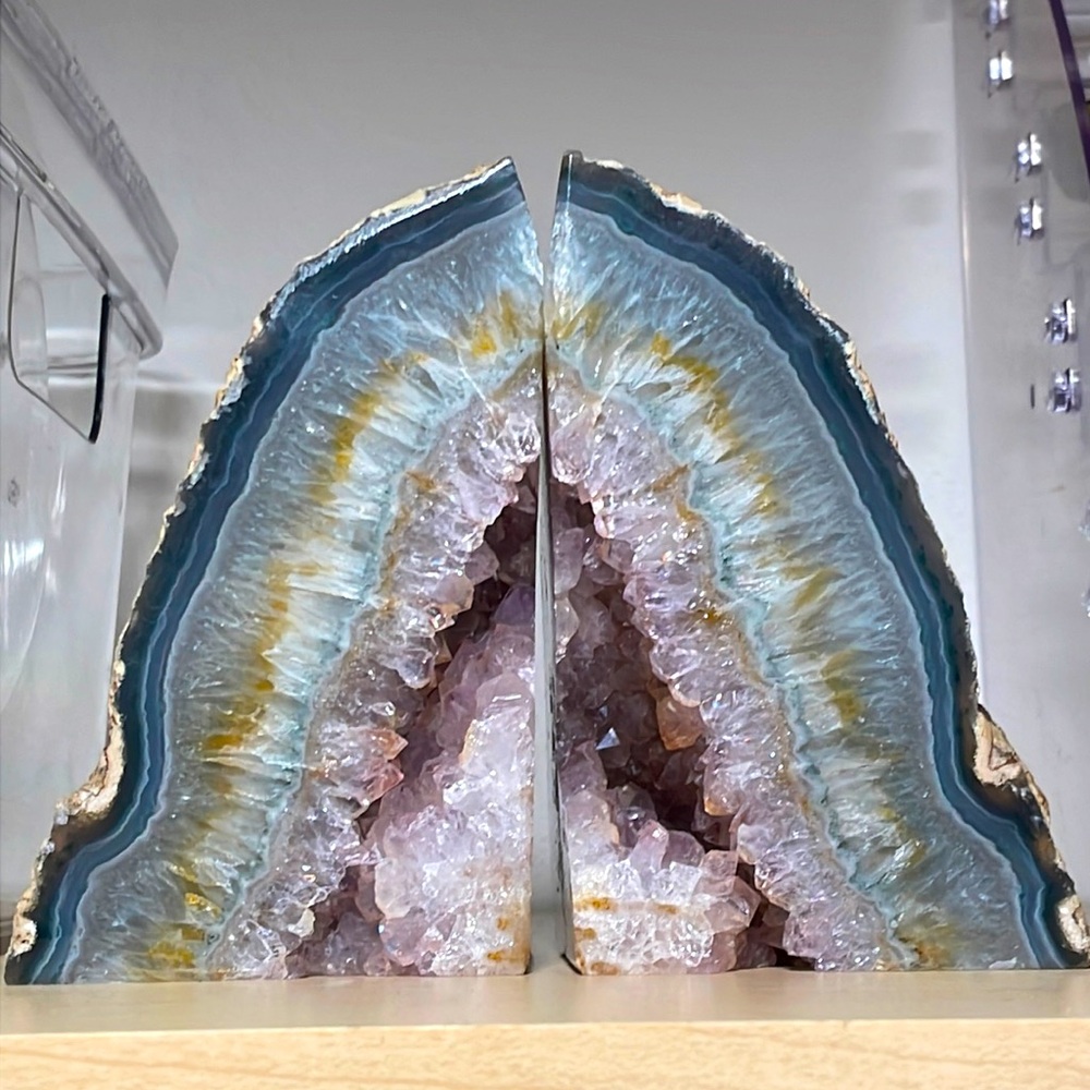 ❕SOLD❕Amethyst Geode Bookends